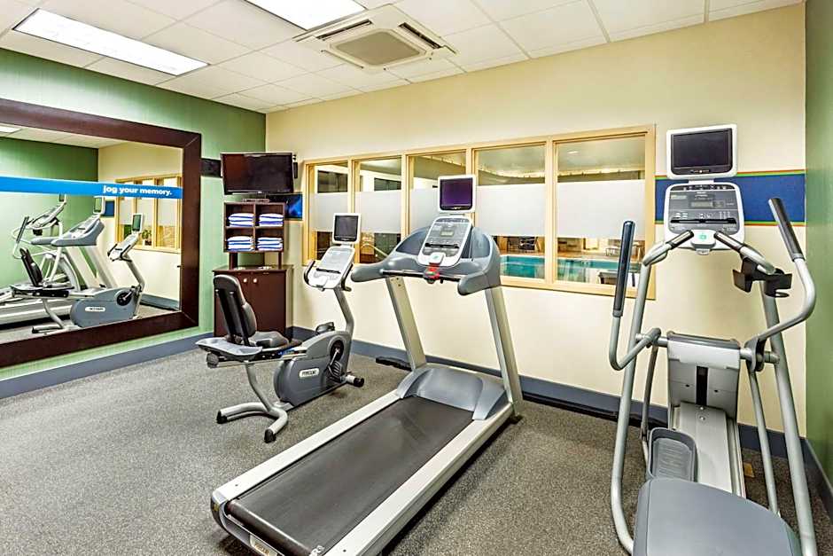 Hampton Inn By Hilton Hendersonville