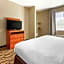 Comfort Inn & Suites Chesapeake