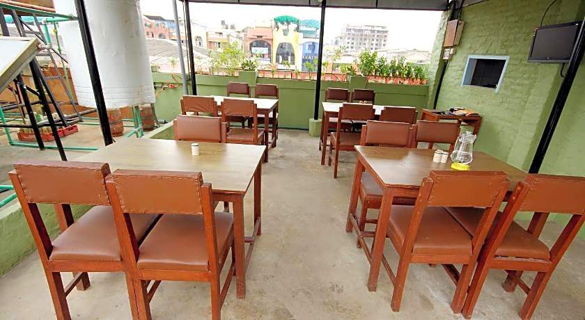 Hotel Backpackers Inn