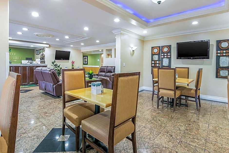 Quality Inn & Suites Atlanta Airport South