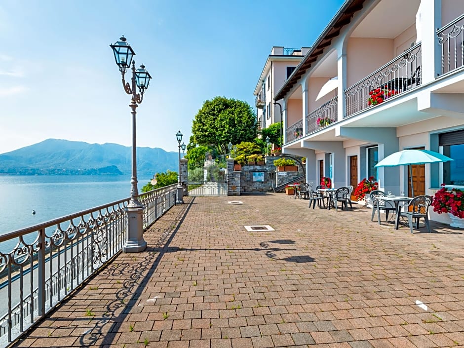 Apartment in Oggebbio with Sea View Terrace