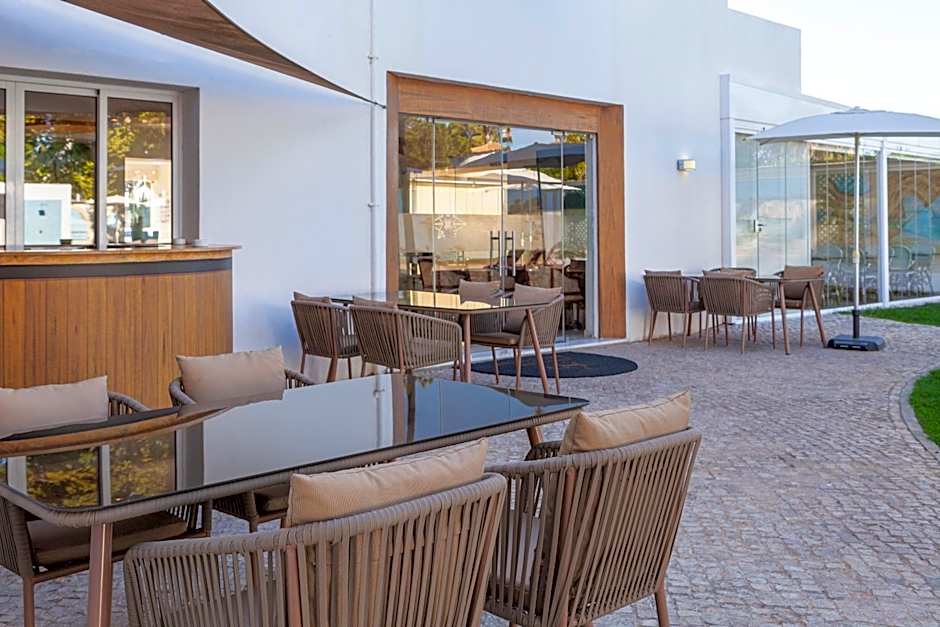 Lagoa Hotel