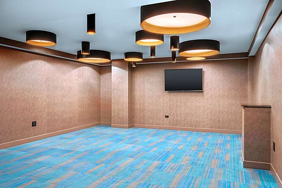 Aloft Chicago Schaumburg