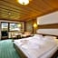 Alpenhotel Tirol
