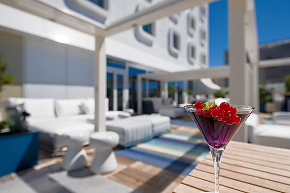 Golden Tulip Marseille Euromed