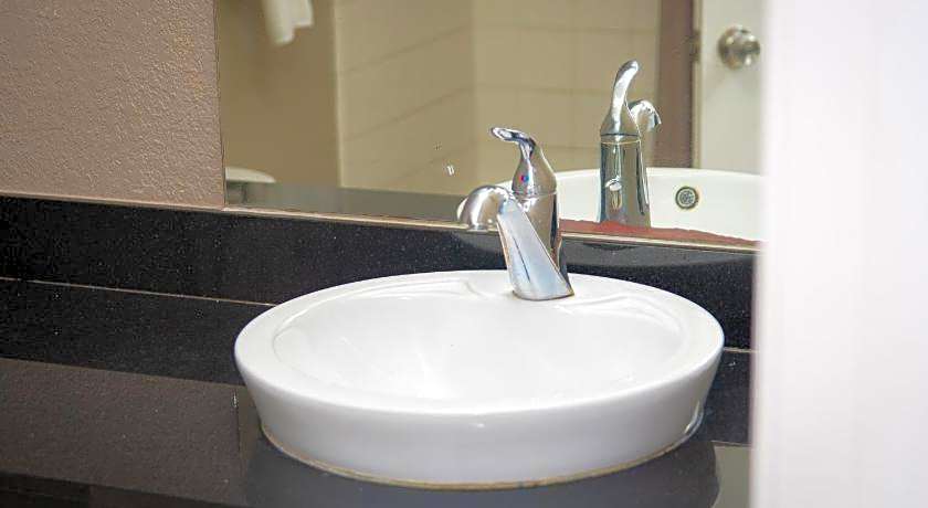 Studio 6 Extended Stay - West Palm Beach, FL