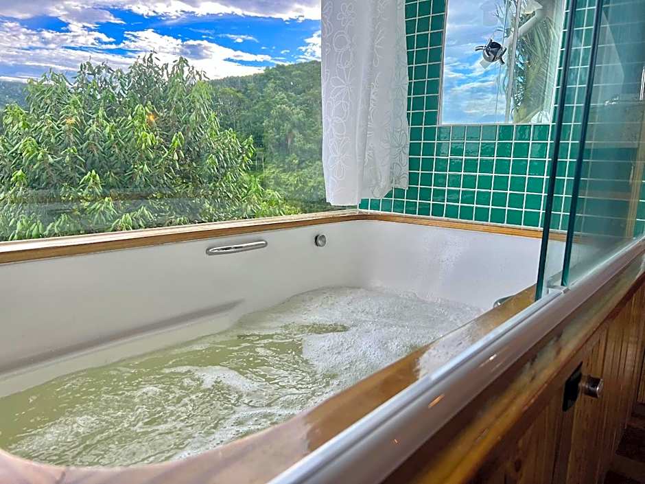 Vista incrível! Chalé com hidromassagem! FU01I