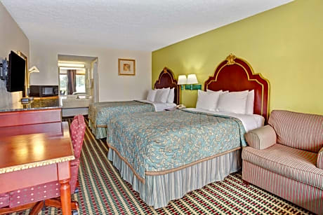2 Double Beds Smoking