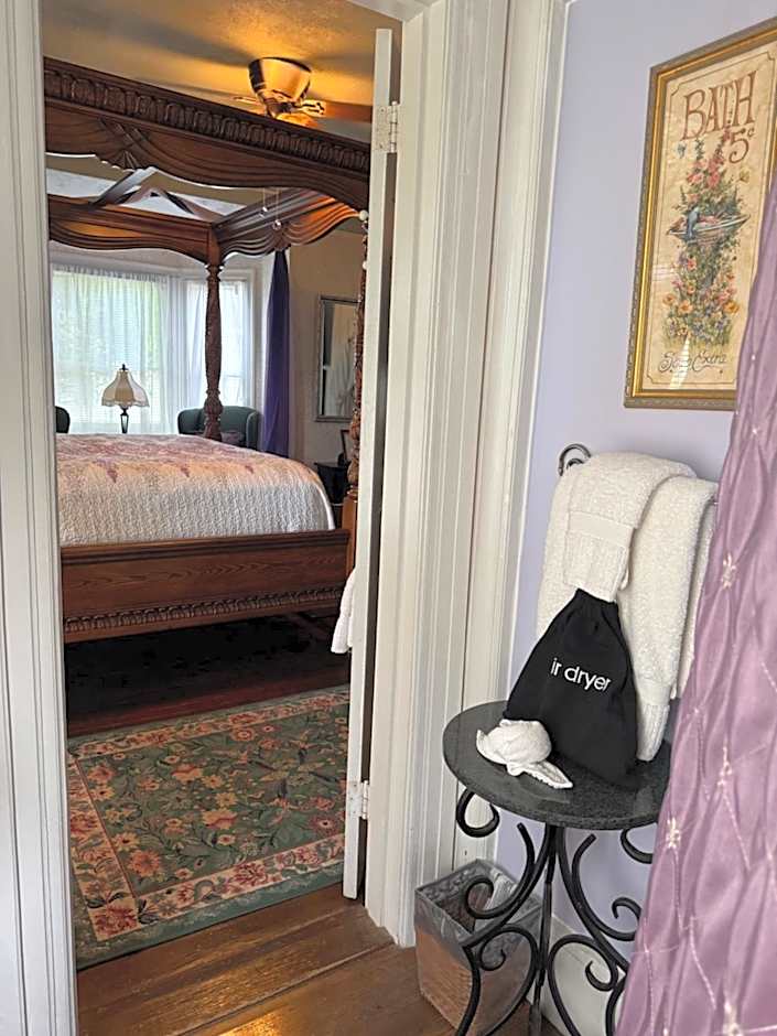 Penny Farthing Inn