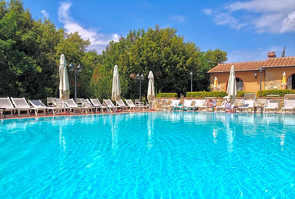 ISA-Residence with swimming-pool in Monteverdi Marittimo