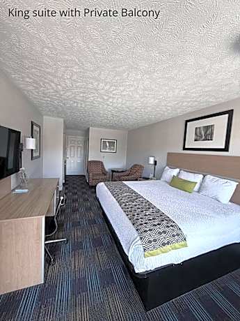 King Suite with Balcony