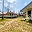 Phangan Chalet Bungalow & House