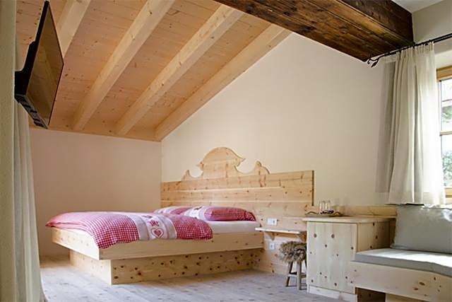 Kleines Zirbelhotel - ÜF