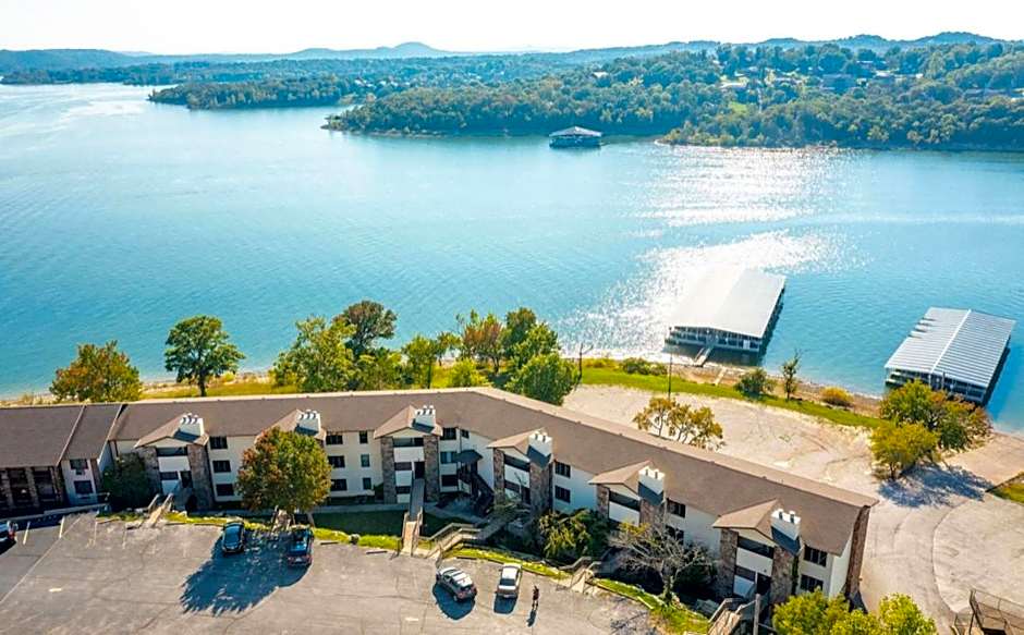 Serenity Oaks at The Getaways