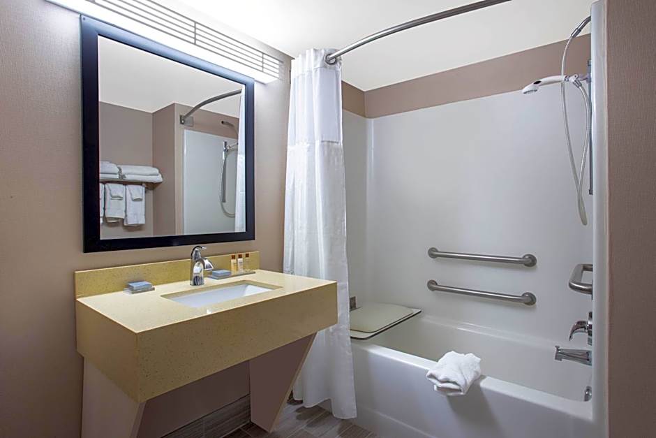 Wingate By Wyndham Indianapolis Airport Plainfield