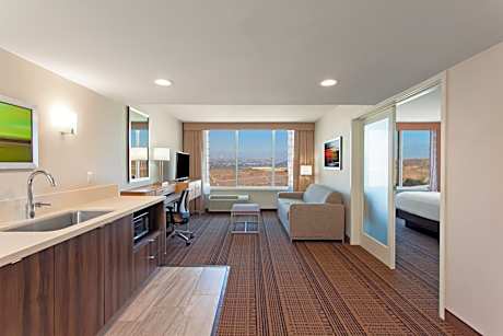One-Bedroom Suite