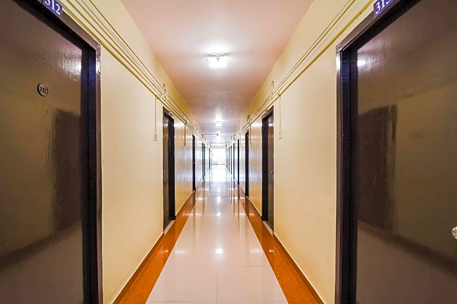 Hotel O Maruthi Gandhi Park