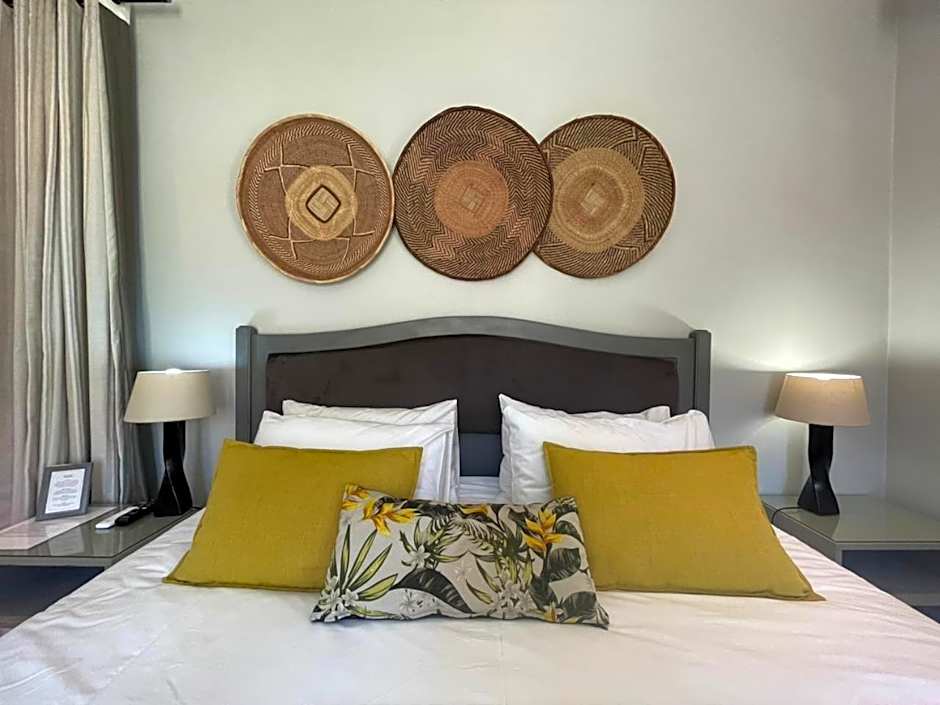 Khululeka Safaris Lodge