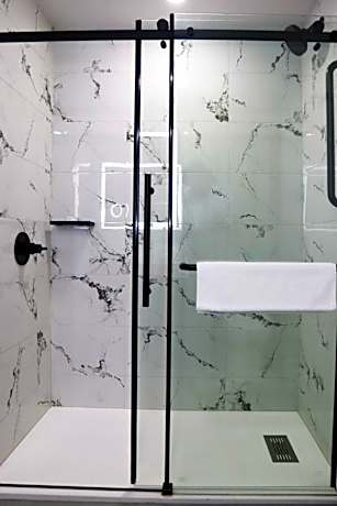 Double Room - Non-Smoking