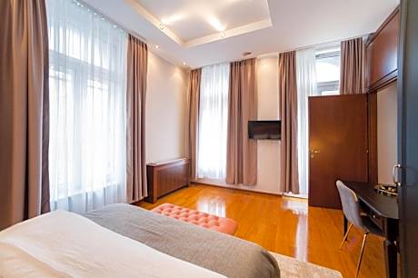 Family Suite with Balcony
