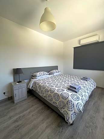 Superior One-Bedroom Apartment