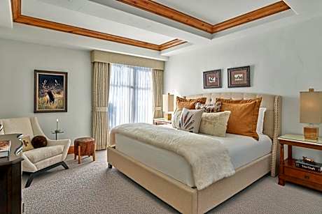 3 Bedroom Penthouse Suite, Bedroom 1: 1 King, Bedroom 2: King, Bedroom 3: King, Slopeside view