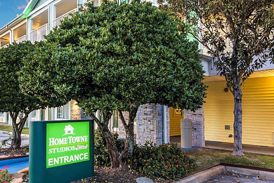Hometowne Studios Houston - West Oaks/ Energy Corridor