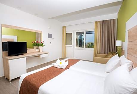 Superior Sea View Twin Room