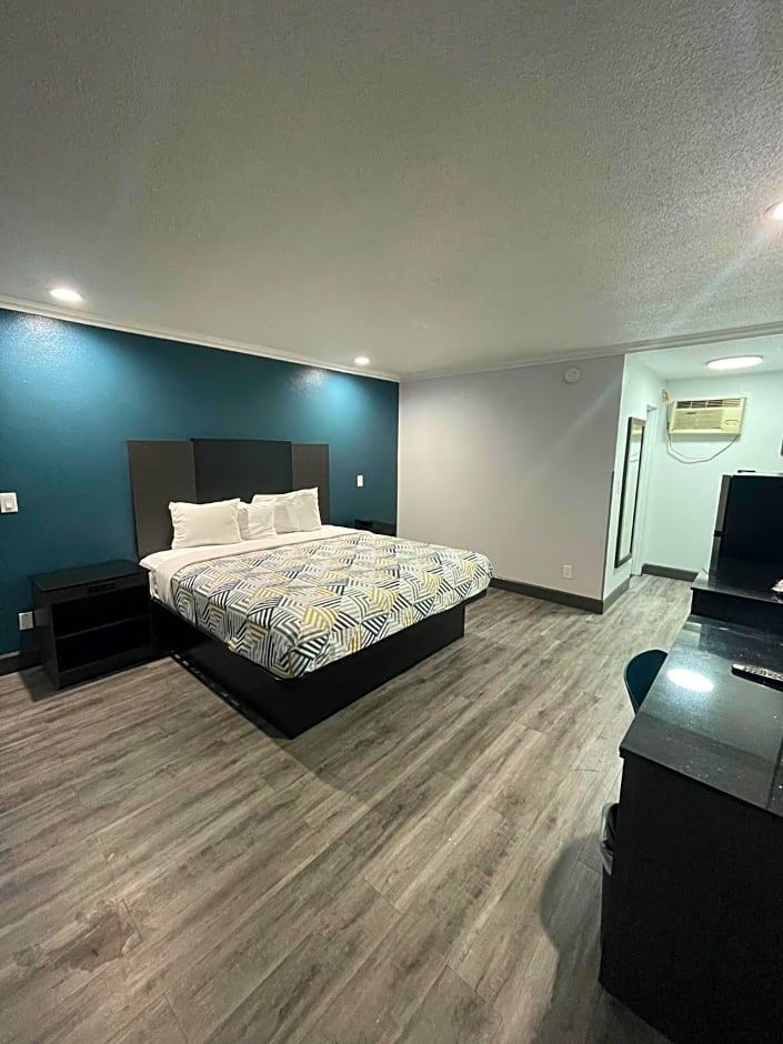 Studio 6 Suites San Bernardino, CA