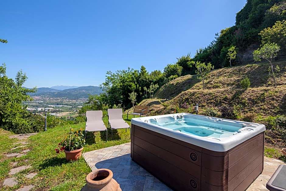 Pietrantica - Affittacamere con giardino NUOVA APERTURA a Trebiano -CITR