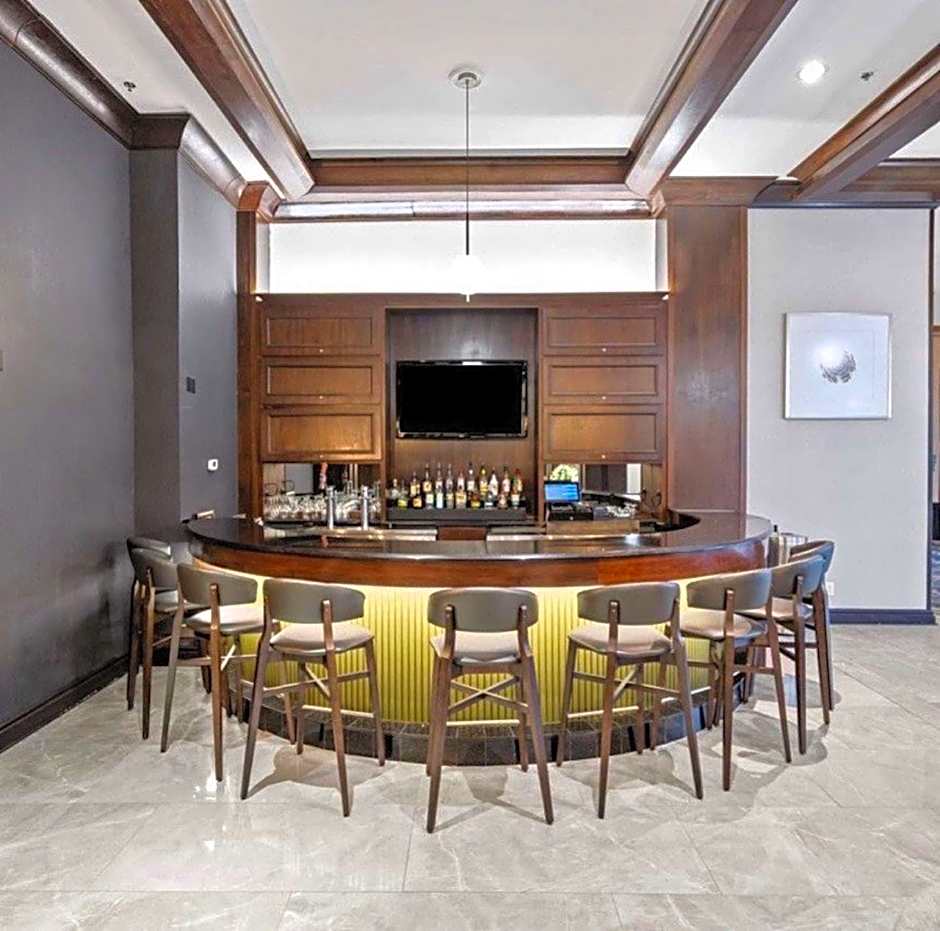 DoubleTree by Hilton South Charlotte Tyvola