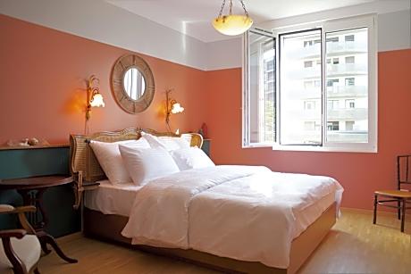 Double Room with Shared Bathroom