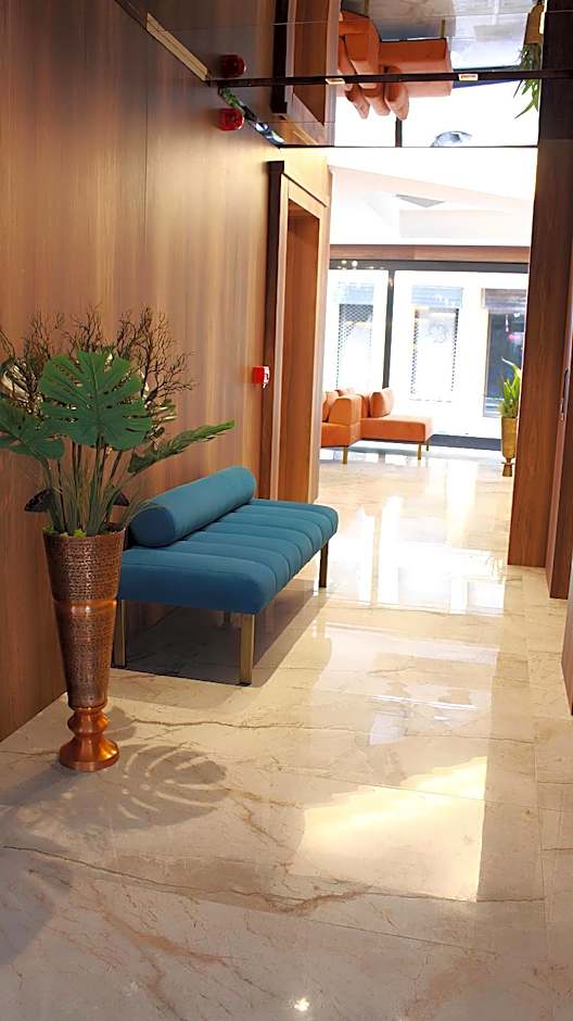 ROI HOTEL IZMiR