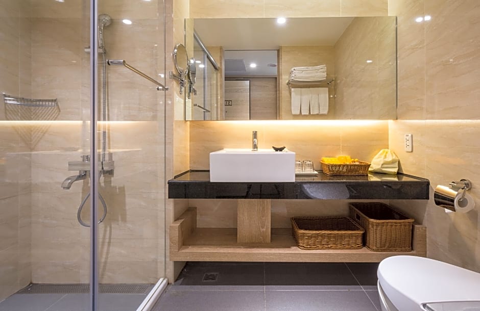 Naruwan Galaxy Place