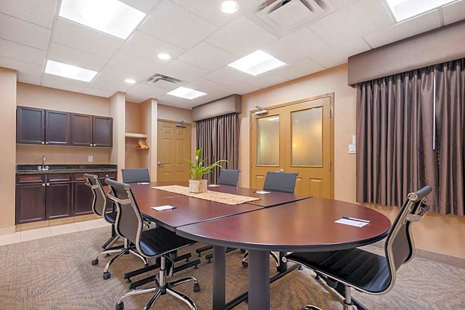 Best Western Rocky Mountain House Inn & Suites