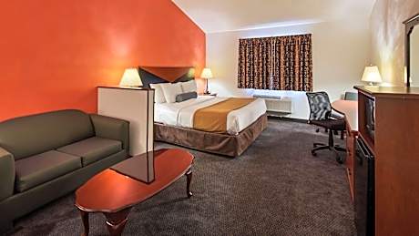 King Room with Sofa Bed