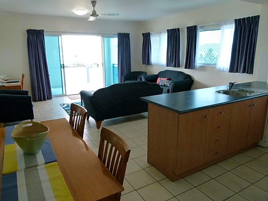 Madison Ocean Breeze Apartments