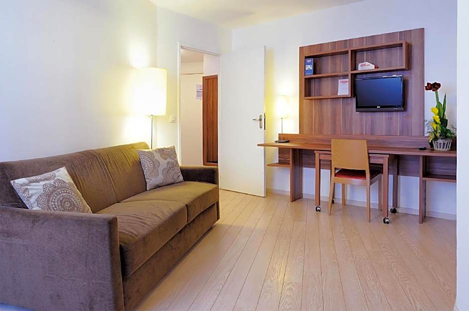 Residhome Bures La Guyonnerie