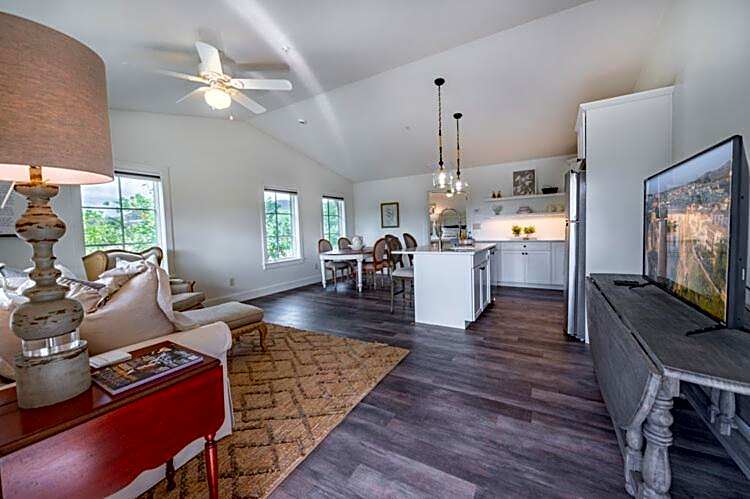 Bridge Creek Inn