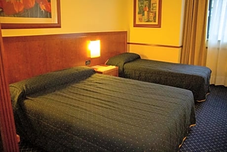 Small Double Room with Extra Bed