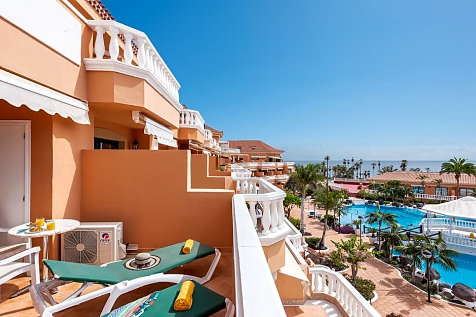Tenerife Royal Gardens - Viviendas Vacacionales