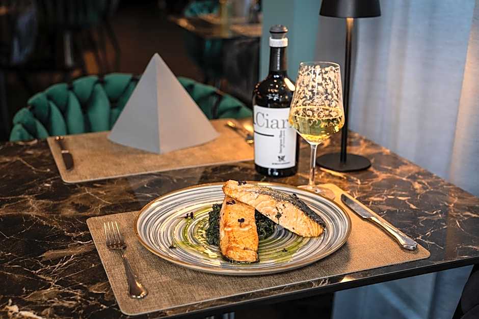 Hotel & Restaurant Knote