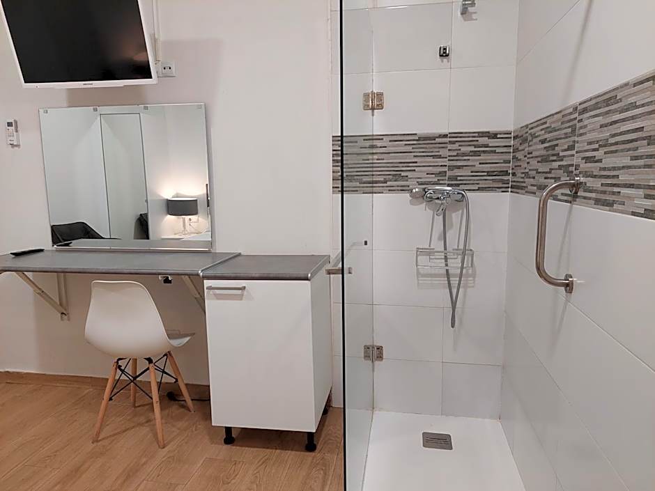 Apartamentos Rous - Solo adultos