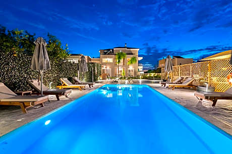 L & C Boutique Apartments