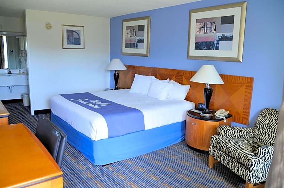 Days Inn by Wyndham Luray Shenandoah
