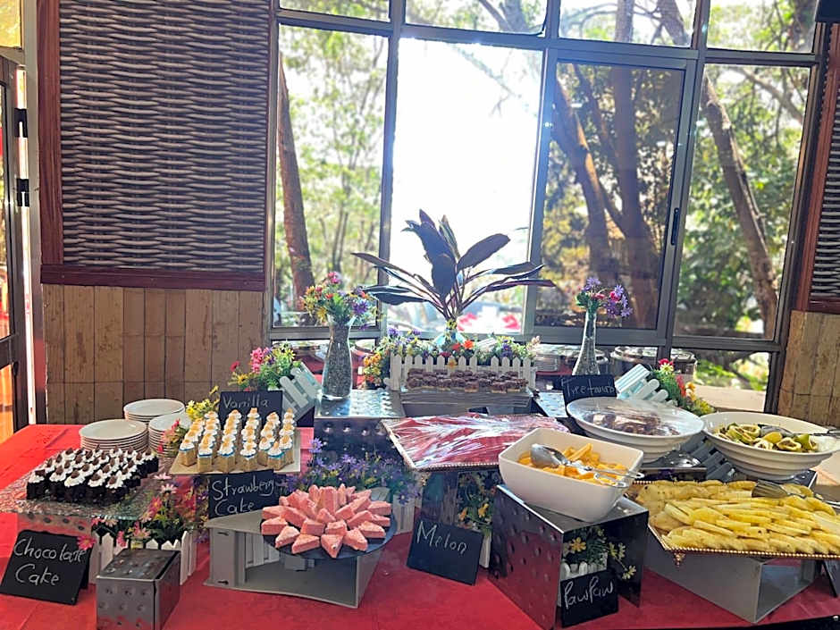 Nokras Riverine Hotel & Spa