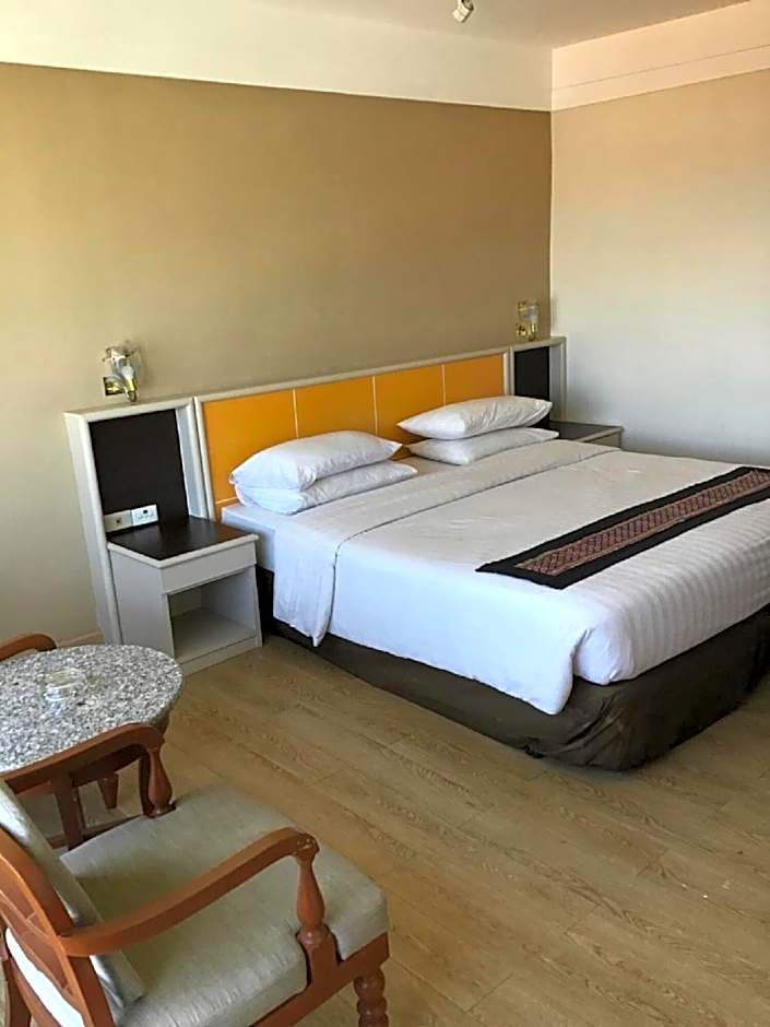 Tonkoon Hotel