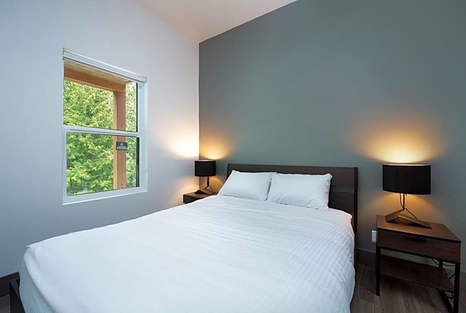 Nowhere Special Hostel