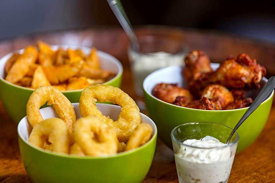 Ramada Hotel & Suites by Wyndham Noumea