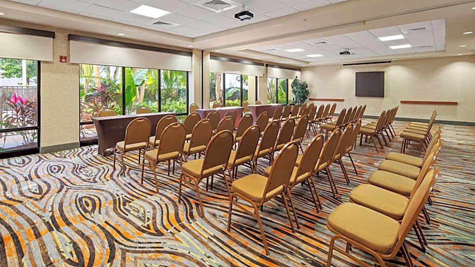 Best Western Plus Kendall Hotel & Suites